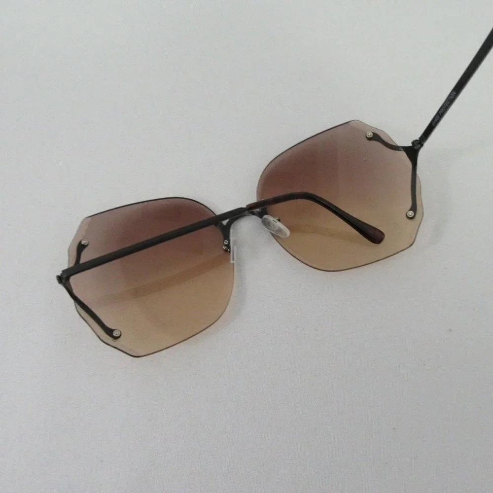 Brown Lens Rimless Gold Frame Sunglasses New